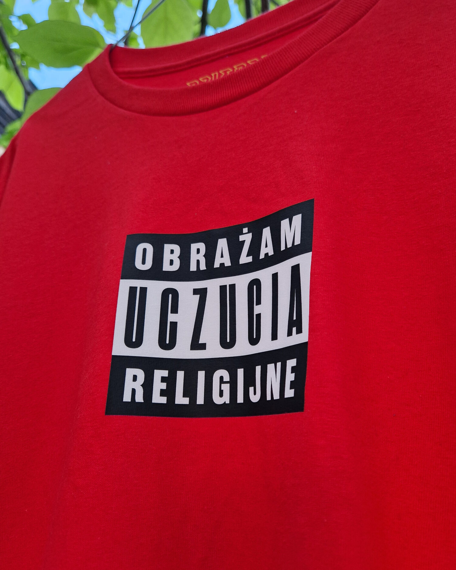 Koszulka Obrażam Uczucia Religijne (czerwona)